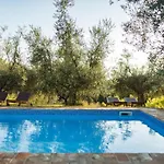 Studio-apartment Mit Garten- Grill- Pool Und Aussicht By Interhome Apartman Pesaro