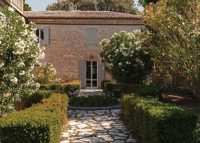 Studio-apartment Mit Garten- Grill- Pool Und Aussicht By Interhome Πέζαρο